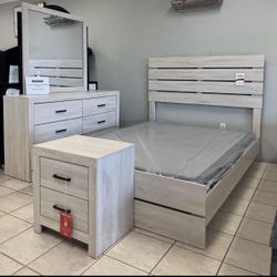 4 Piece Queen Bedroom Set 🔥financing Available 