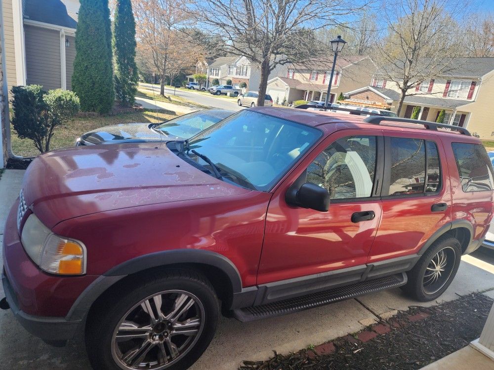 2003 Ford Explorer