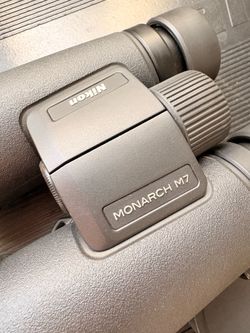 Nikon Monarch M7 10x42