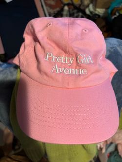 Sabrina Carpenter Coachella Hat