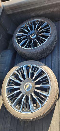 Set of 4 OEM Factory 24" 2026 chevrolet tahoe or suburban
