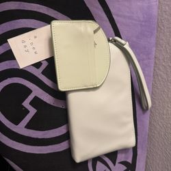 A New Day Pale Green Wristlet Card Holder 