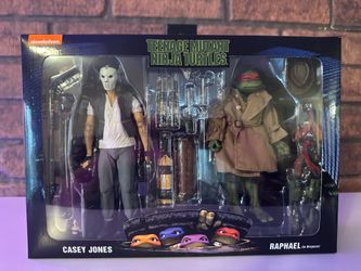 NECA Teenage Mutant Ninja Turtles Casey Jones & Raphael (in Disguise) action figure 2-pack