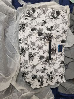 Brand new Bella Russo carry bag