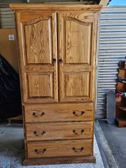 Shelf/cabinet