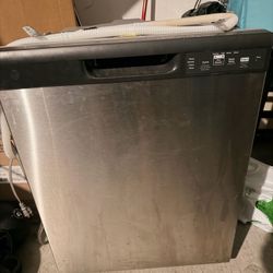GE Dishwasher like new 24 in. Built-In Tall Tub Front Control Stainless Steel Dishwasher with 60 dBA, ENERGY STAR