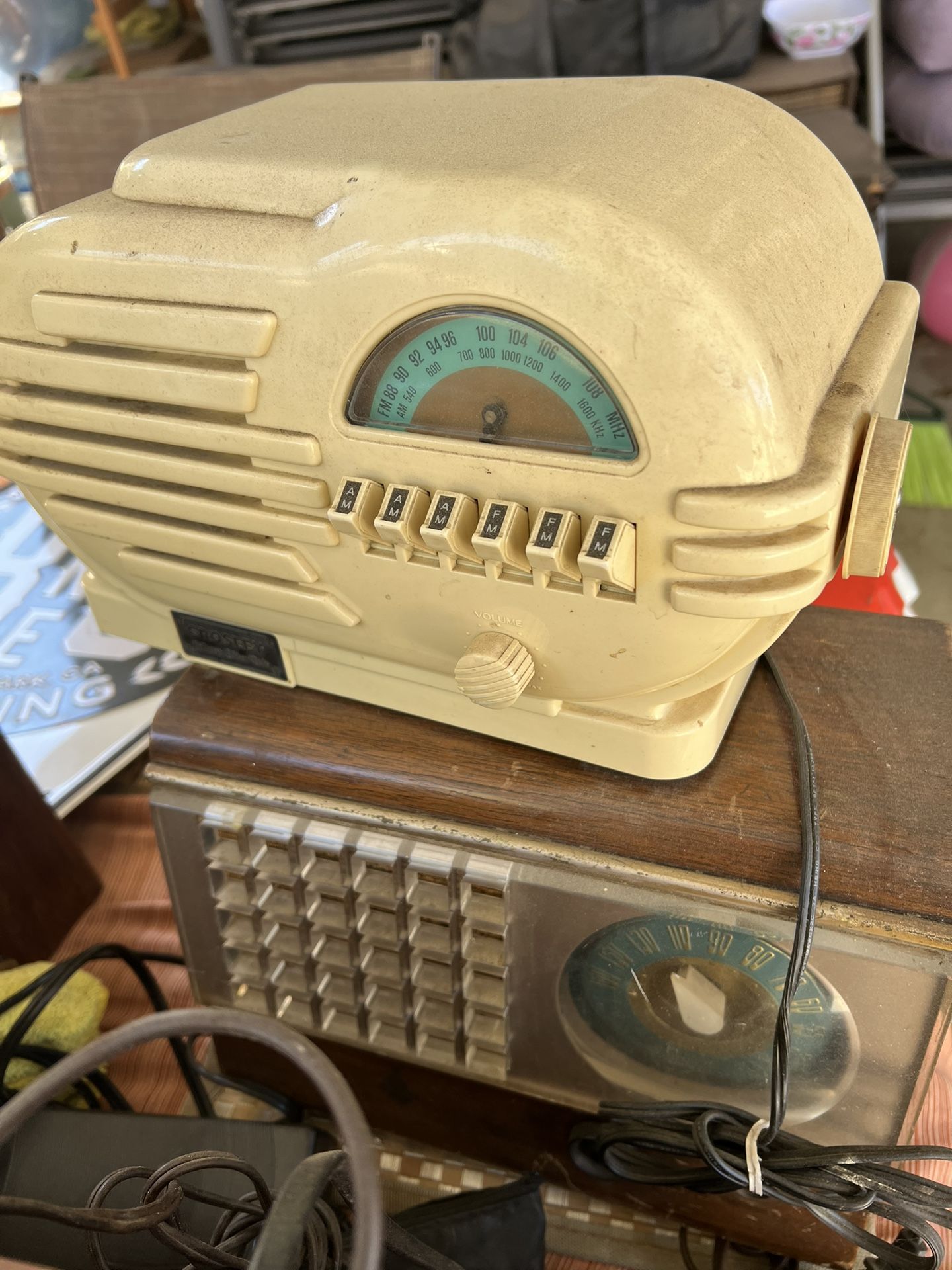 Antique Radios