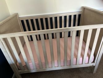 Crate and Barrel Rory Crib