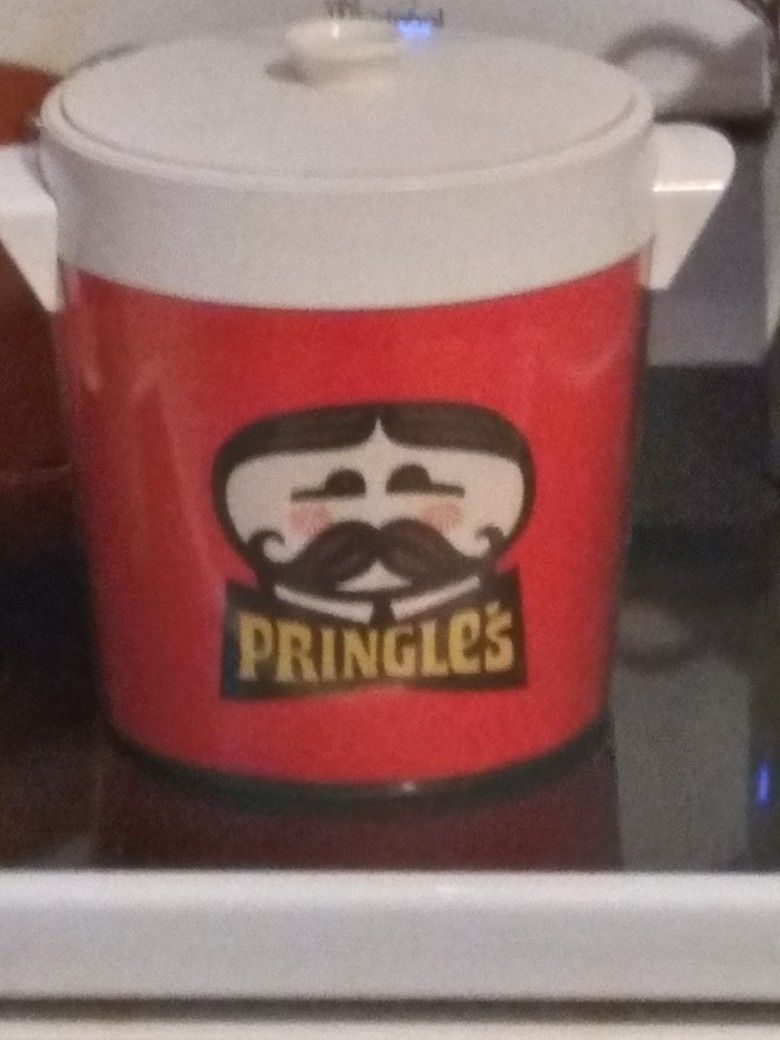 Pringle Ice Bucket With Lid