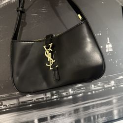 Brand New Purses 