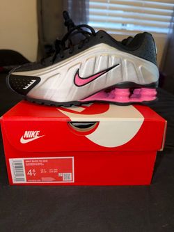 Nike Shox R4