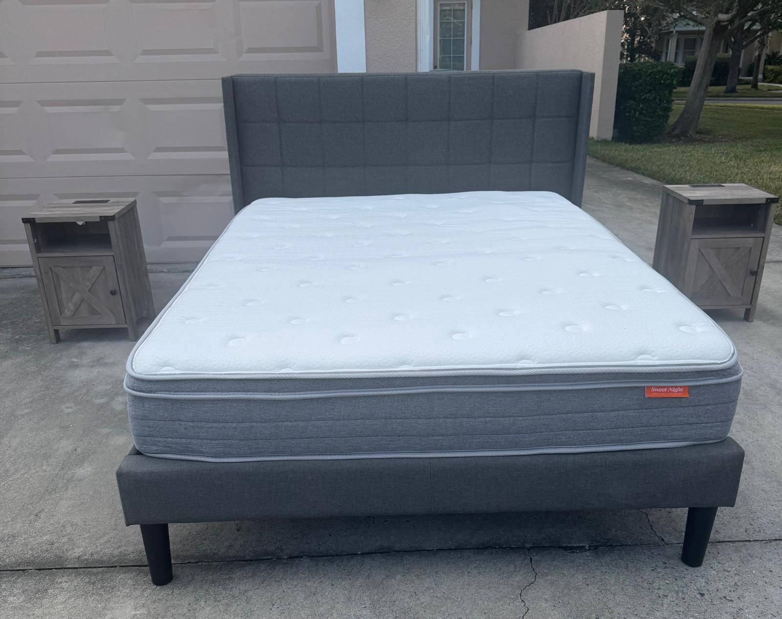 Gorgeous Queen Bedroom Set