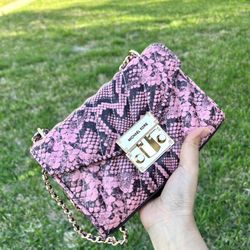 Michael Kors Rose SM Shoulder Crossbody