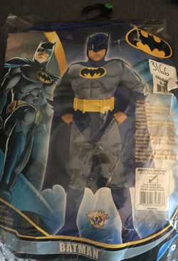 Boys batman costume size 8-10