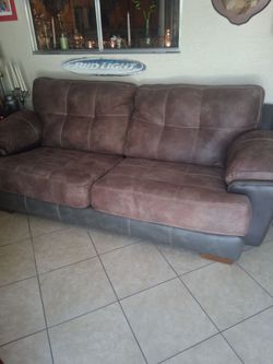 American Furniture Sofa