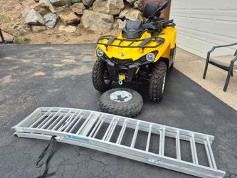 Can Am Outlander 450 Max DPS  Like New!