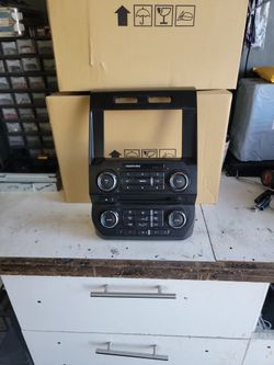 Ford F150 Platinum Front Control