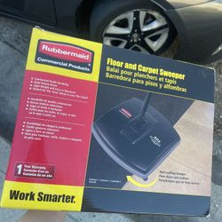 floor and carpet sweeper 