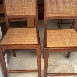 2 Bar Stools