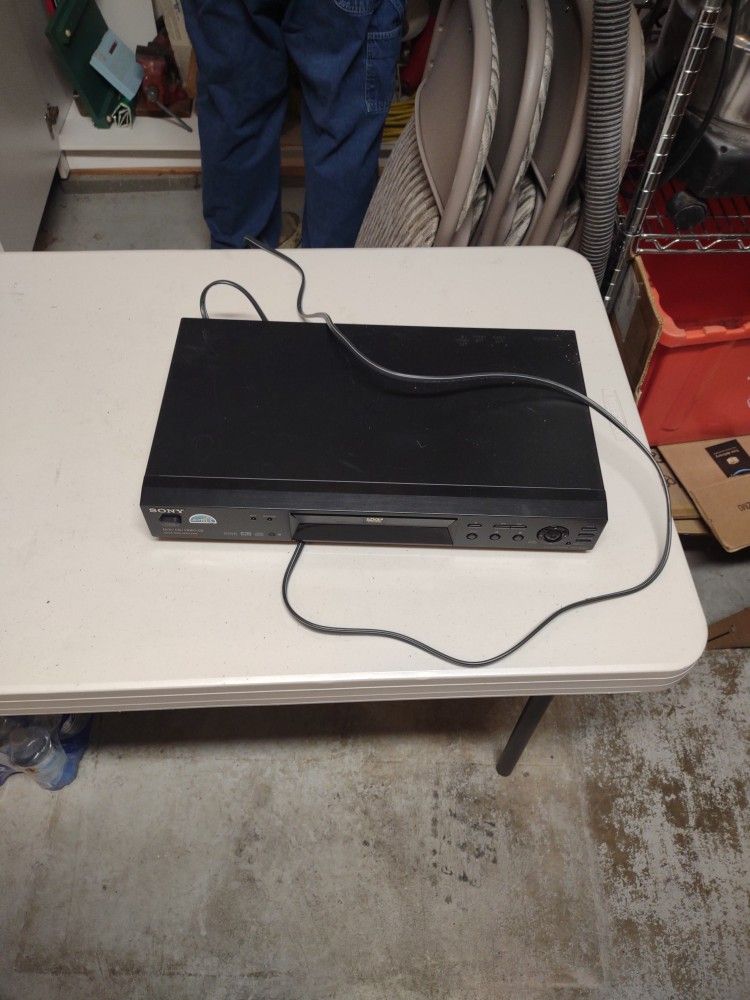 Sony DVP-NS300 DVD/CD Player