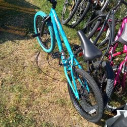 BIKE S FOR SALE GOOD CONDITION 