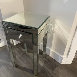 Mirror night stand