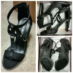 Sz 7.5 black heeled sandals NEVER WORN