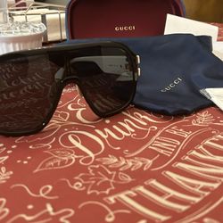 Gucci Sunglasses 
