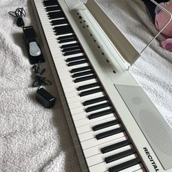 88-Key Digital Piano Keyboard With Stand