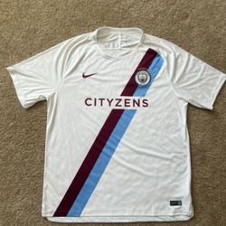 NIKE FC / LIMITED EDITION MANCHESTER CITY FC CITYZENS Futbol Kit SOCCER Jersey MCFC / Men’s XX-Large XXL / Brand New w/o Tags!! RARE!!