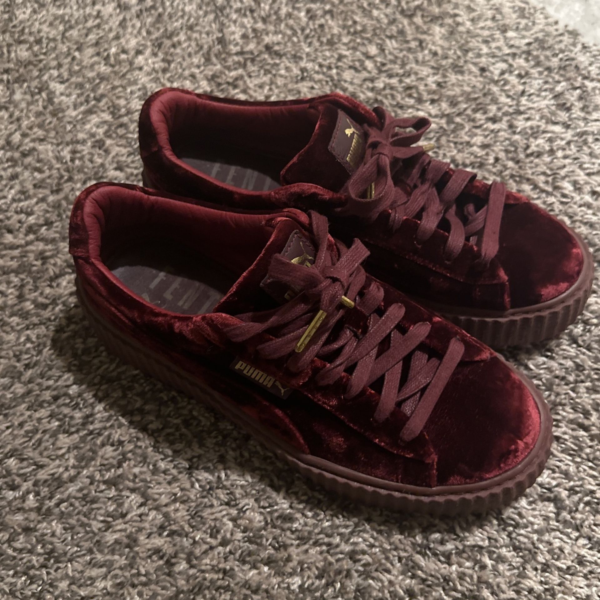Puma Fenty Burgundy Velvet Size 8.5 Rihanna Shoes Or Trade