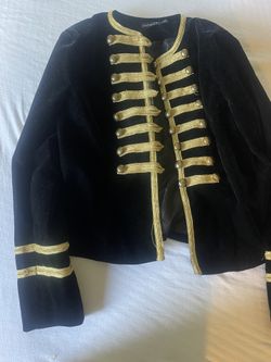 Black and Gold Woman Blazer! 