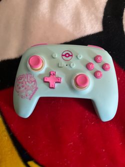 Pokémon Nintendo Switch Controller Pink Edition