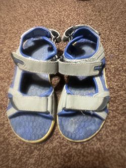 Boys water sandals water shoes size 1