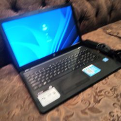 Touchscreen Laptop HP-15-bs020wm-8gb Ram-128gb HD SSD Solid 