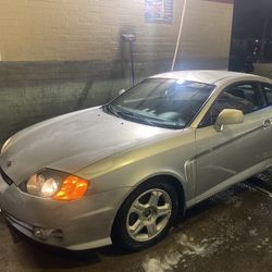 2004 Hyundai Tiburon