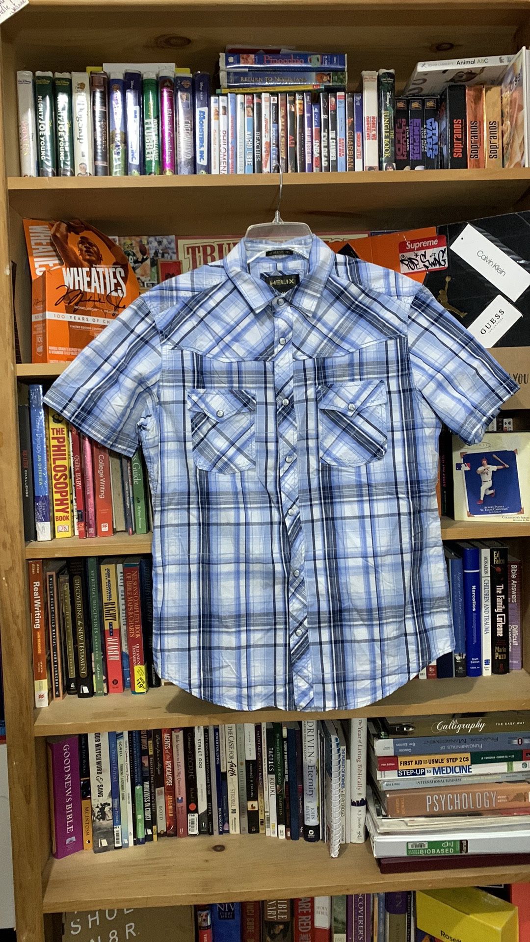 HELIX-men’s blue/white plaid ‘ATHLETIC FIT’ short sleeve snap-button up shirt