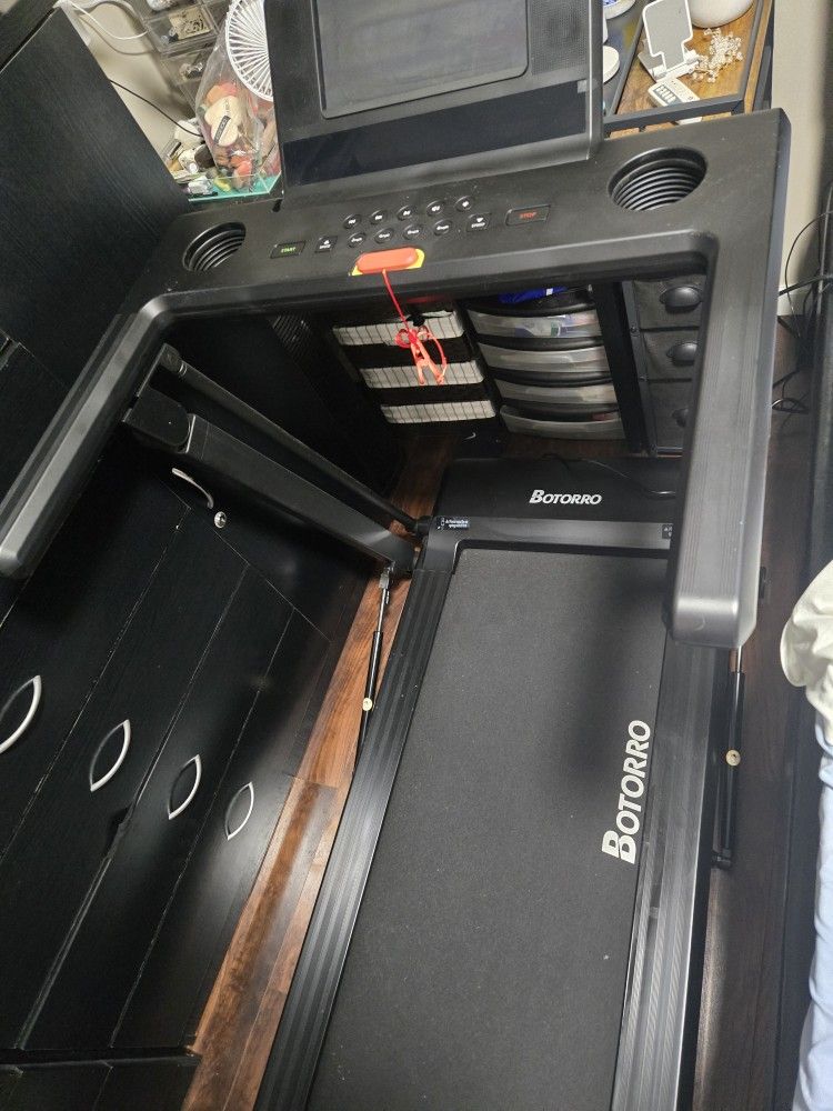 Botorro R5 Folding Treadmill