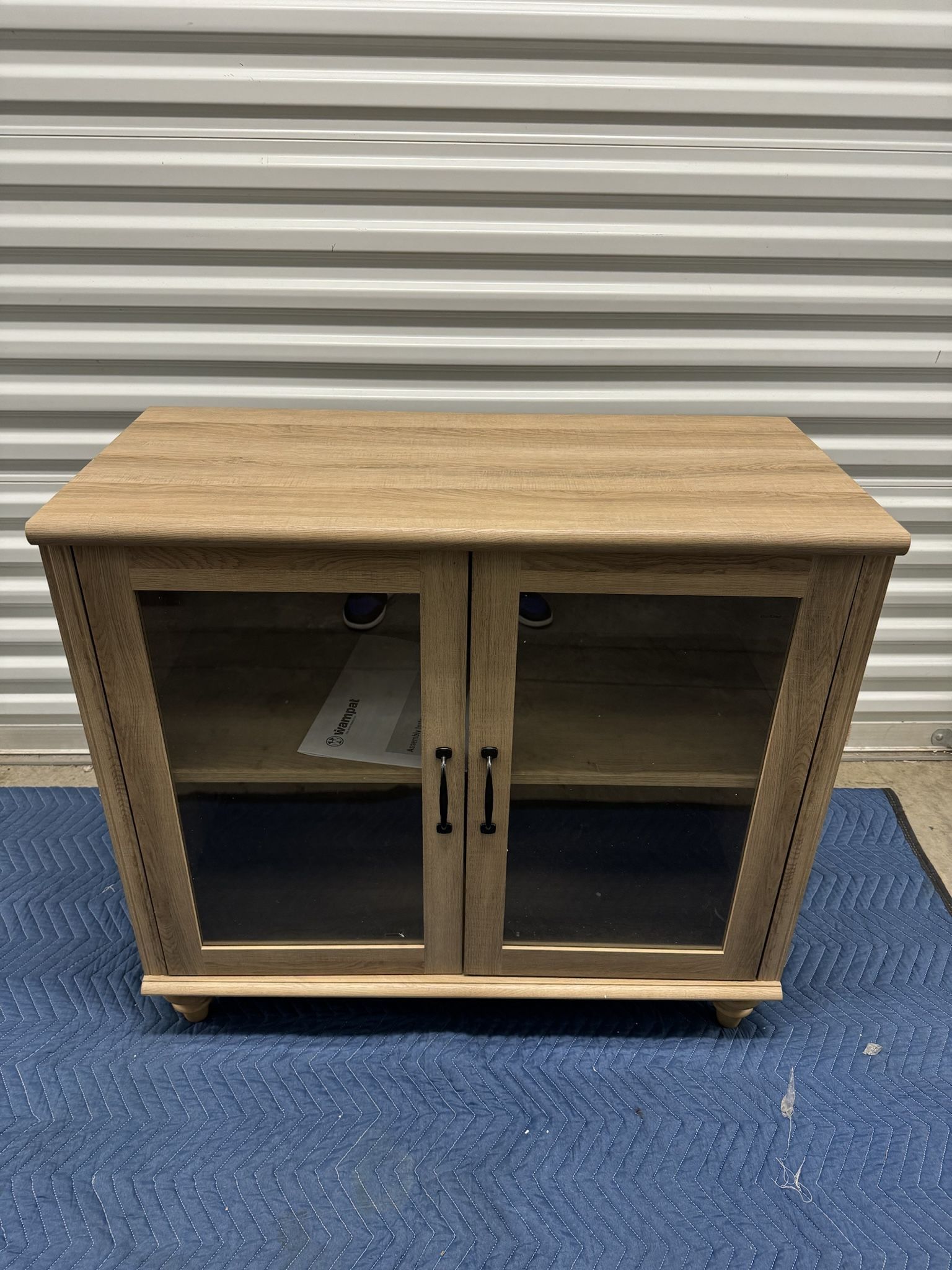 Tv stand/Cabinet