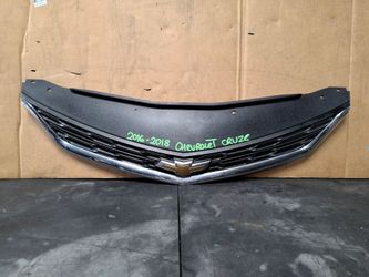 2016-2017-2018 CHEVROLET CRUZE GRILL OEM USED #12509