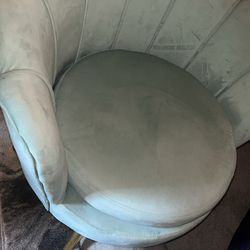 Velvet green chair