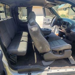 2003 Ford E-150