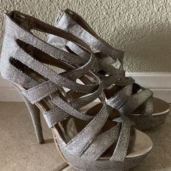 Forever 21 Silver Sparkly Strappy Heels Size 7.5