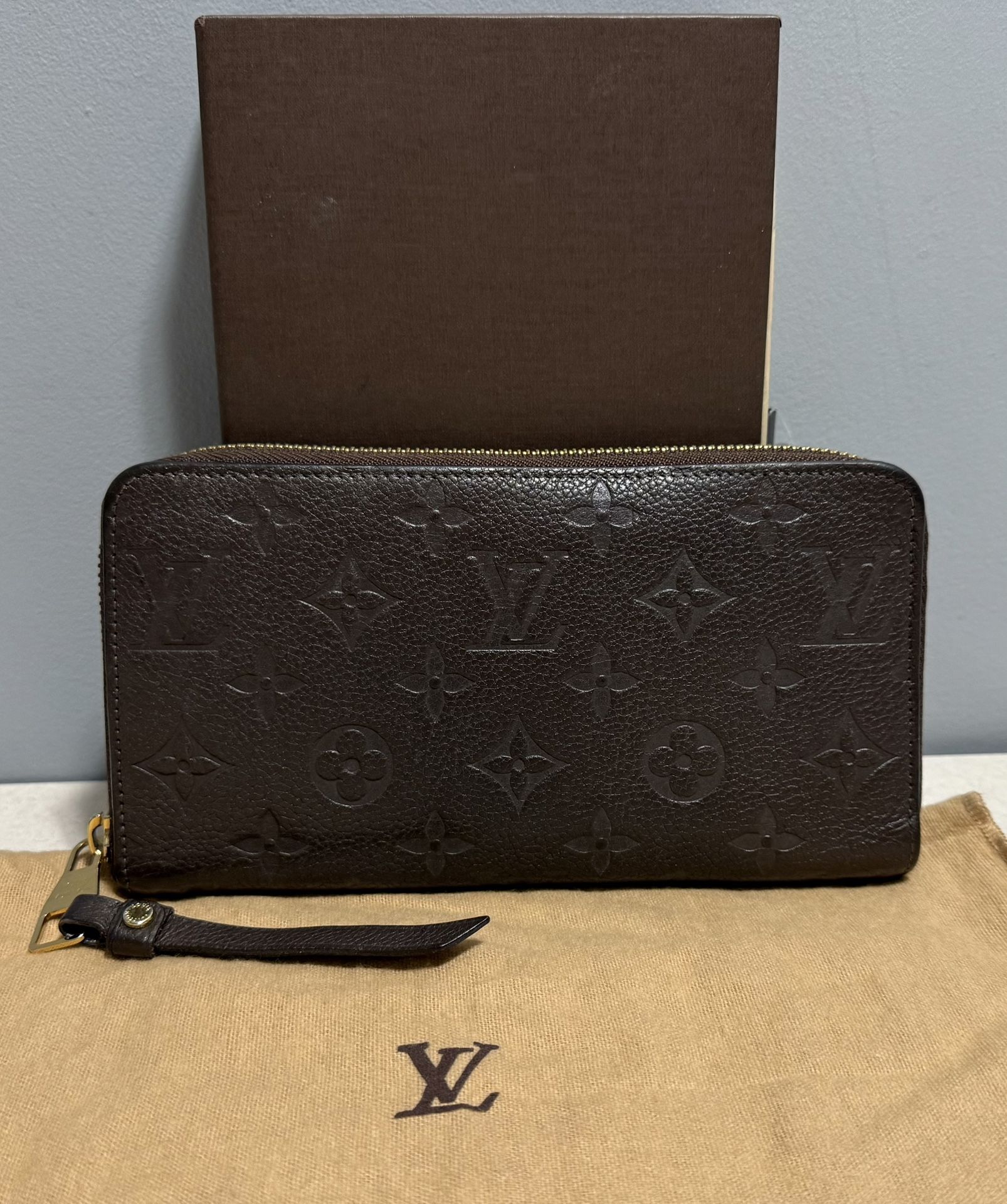 LOUIS VUITTON Empreinte Zippy Wallet Tourterelle