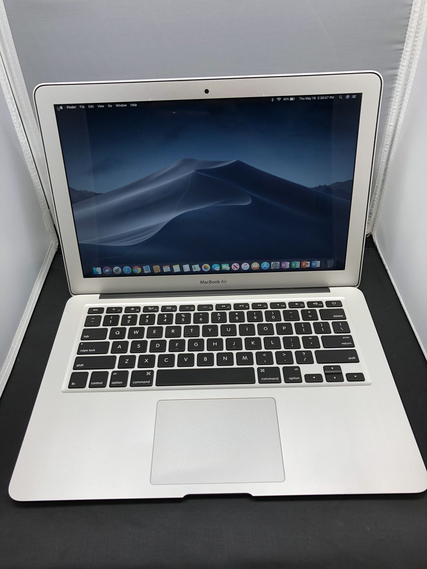 Apple MacBook Air 13”
