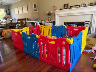 Baby playpen