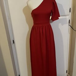 Red Dress For Holidays, Valentine’s Day , Party’s Or Any Special Event 