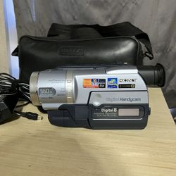 Sony DCR-TRV140 Digital8 HandyCam Camcorder Camera