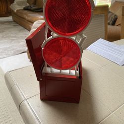 New- 2 Sets Reflecting Street Lights For Your Car