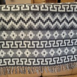 Kumpi Alpaca Wool Blanket